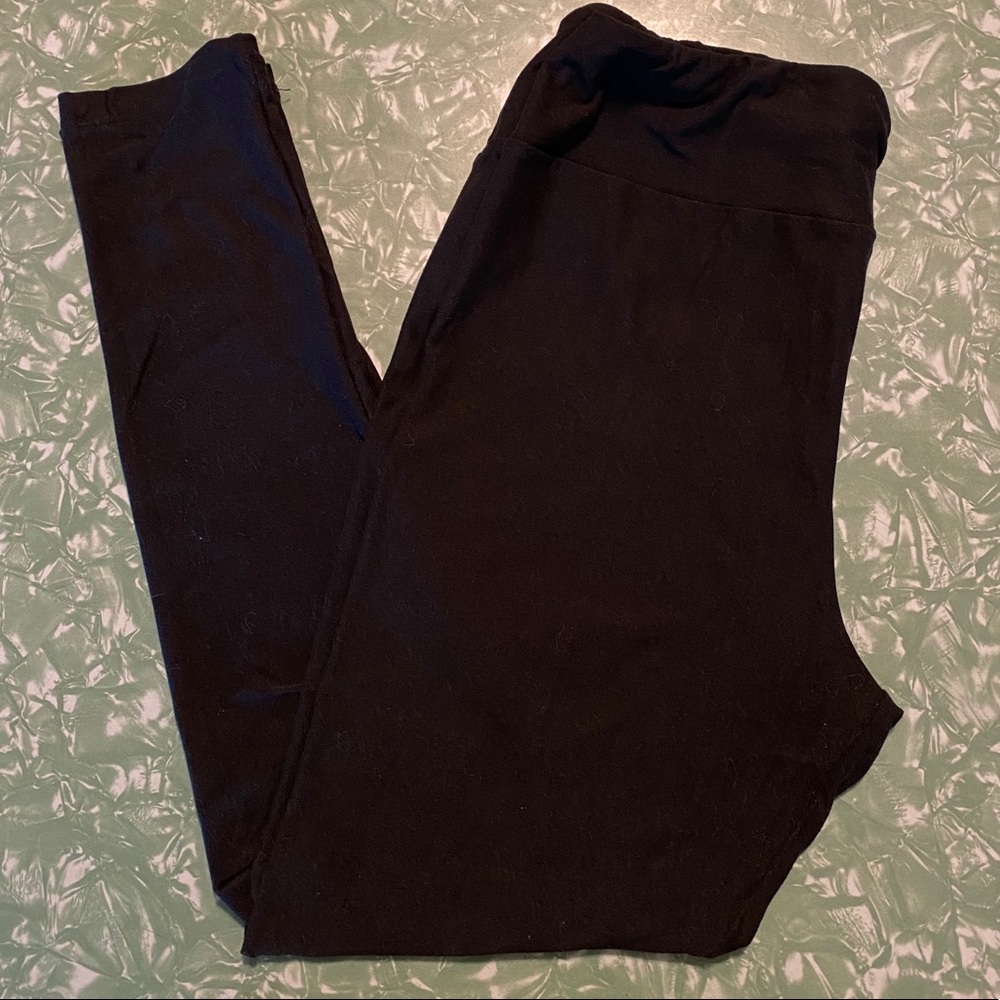LuLaRoe Leggings - Solid BLACK!